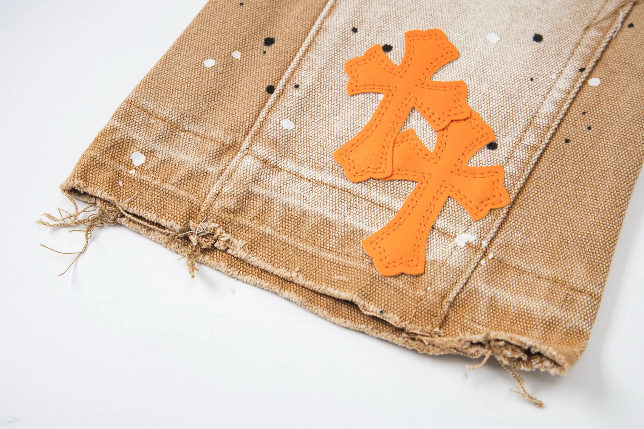 #8200 P260💰 Independent GALLERY DEPT. Vintage splash-ink splicing khaki orange cross loose washed flared jeans - truly restore the ultimate vintage texture - original hardware accessories washed and other elevators, QR code analysis are all purchased from the original factory, high degree of restoration, you are welcome to compare with certain products ~ - three-dimensional version Loose and comfortable, not picky about the figure, tall and slim, factory Seiko, original quality control, same style for men and women, can be matched with couples, versatile recommendation Essential jeans for all seasons - sizes: 28 30 32 34 36